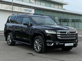 2024 Toyota Land Cruiser 300 Series, чёрный, 11750000 рублей, вид 3