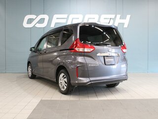 2019 Honda Freed II, серый, 1735000 рублей, вид 2