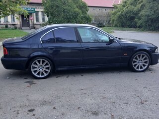 2003 BMW 5 серии 525i IV (E39) Рестайлинг, синий, 650000 рублей, вид 2