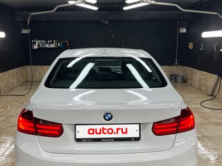 2013 BMW 3 серии 320i xDrive VI (F3x), белый, 1600000 рублей, вид 4