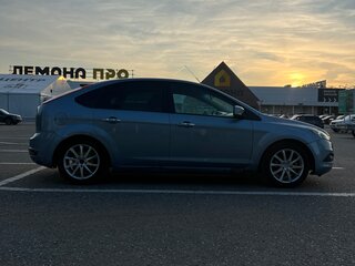 2008 Ford Focus II Рестайлинг, серый, 620000 рублей, вид 4