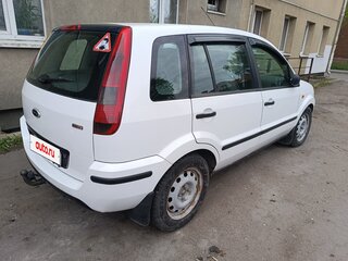 2003 Ford Fusion I, белый, 400000 рублей, вид 2
