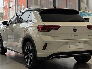 2023 Volkswagen T-Roc I (China Market) Рестайлинг, белый, 1530000 рублей, вид 4