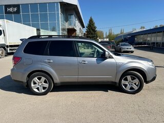 2010 Subaru Forester III, серебристый, 1000000 рублей, вид 5