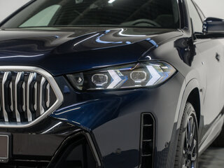 2026 BMW X6 40i III (G06) Рестайлинг, синий, 15250000 рублей, вид 2