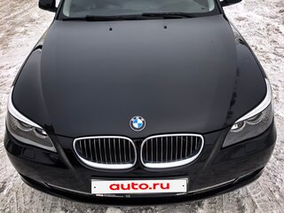 2008 BMW 5 серии 520i V (E60/E61) Рестайлинг, чёрный, 1100000 рублей, вид 3