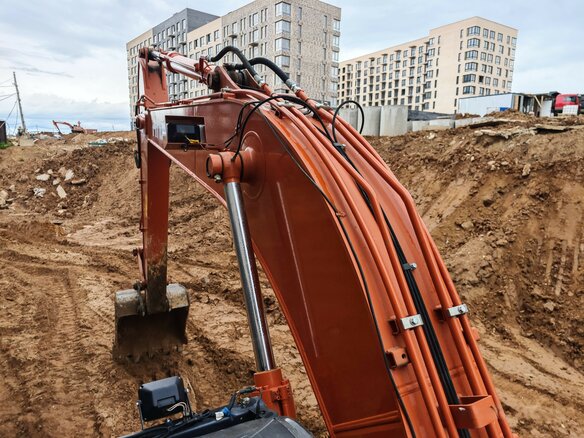 2021 Hitachi ZX210, оранжевый - вид 14