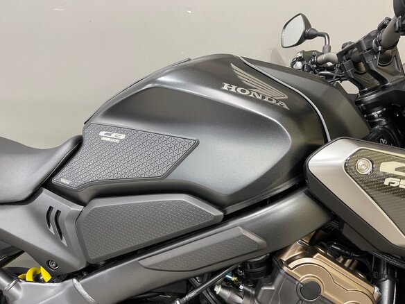 2022 Honda CB 650R, чёрный, 880000 рублей - вид 16