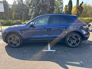 2022 Porsche Macan I Рестайлинг 2, синий, 7280000 рублей, вид 4