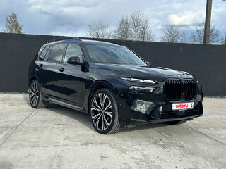 2024 BMW X7 40i I (G07) Рестайлинг, чёрный, 8050000 рублей, вид 4