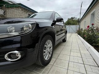 2013 Volkswagen Tiguan I Рестайлинг, чёрный, 1500000 рублей, вид 4