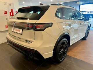 2026 Volkswagen Tiguan L Pro III (China Market), серый, 5190000 рублей, вид 4