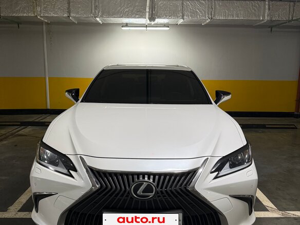 2019 Lexus ES 200 VII, белый - вид 2