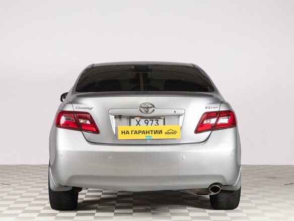 2010 Toyota Camry VI (XV40) Рестайлинг, серебристый, 1159000 рублей - вид 4