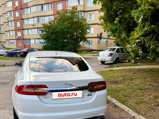 2013 Jaguar XF I Рестайлинг, белый, 2000000 рублей, вид 4