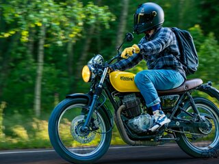 2002 Honda CB 400SS, чёрный, 330000 рублей, вид 2