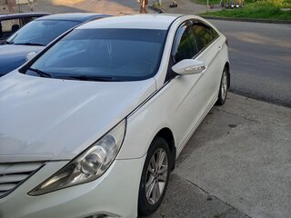 2011 Hyundai Sonata VI (YF), жёлтый, 700000 рублей, вид 1