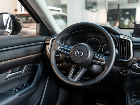 2025 Mazda CX-50, чёрный, 4725000 рублей - вид 19