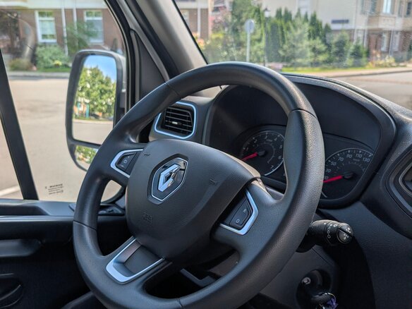 2021 Renault Master, белый, 3200000 рублей - вид 8