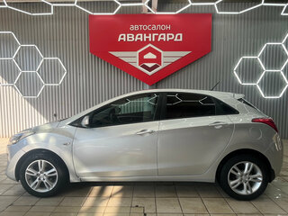 2013 Hyundai i30 II, серебристый, 950000 рублей, вид 4