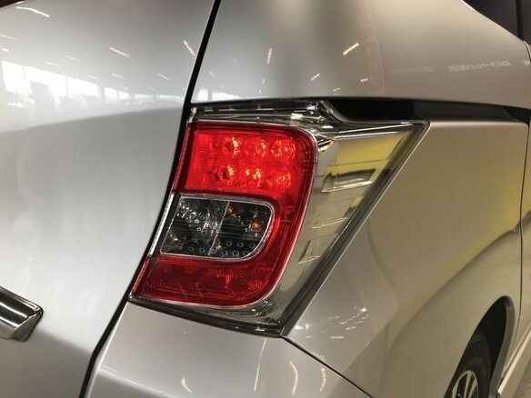 2014 Honda Freed I Рестайлинг 2, серебристый - вид 15