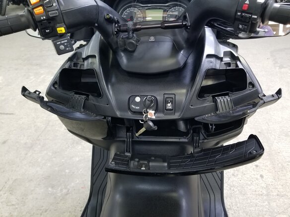 2013 Suzuki Burgman (SkyWave) 650, чёрный, 575000 рублей - вид 25