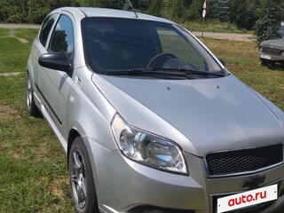 2009 Chevrolet Aveo I Рестайлинг, серебристый, 240000 рублей, вид 2