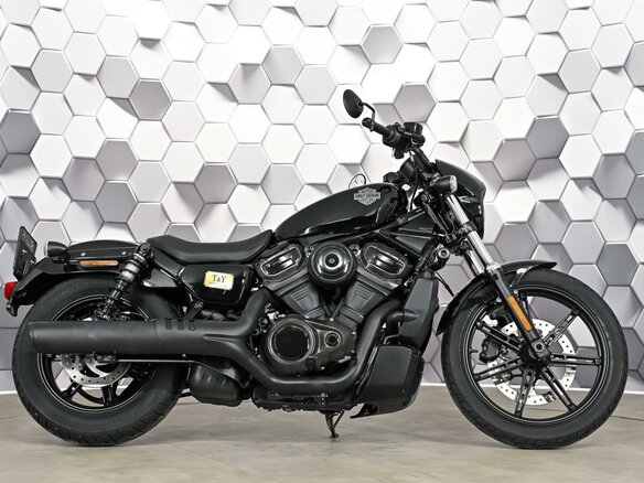2022 Harley-Davidson Nightster, чёрный, 869000 рублей - вид 2