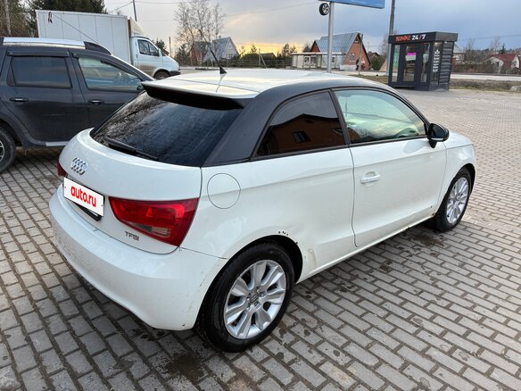 2011 Audi A1 I (8X), белый, 840000 рублей - вид 15
