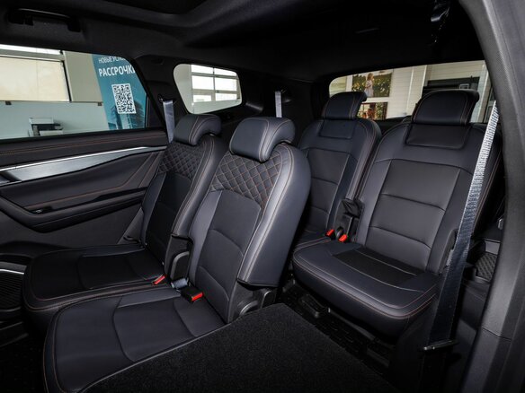 2026 Geely Okavango I Рестайлинг, синий, 3789990 рублей - вид 14