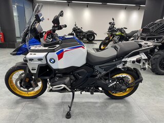 2023 BMW R 1300 GS Adventure, белый, 2799000 рублей, вид 2