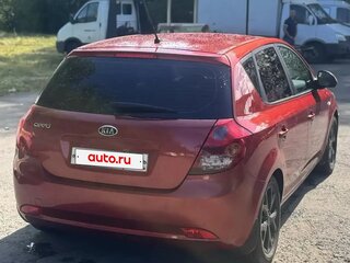 2009 Kia Ceed I, красный, 499900 рублей, вид 3