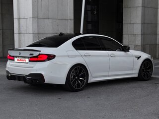 2018 BMW M5 Competition VI (F90), белый, 6500000 рублей, вид 4