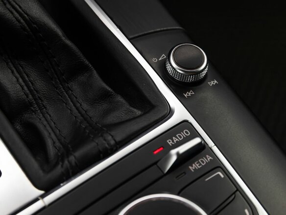 2013 Audi A3 III (8V), красный - вид 20
