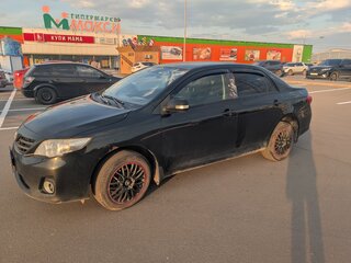 2010 Toyota Corolla X (E140, E150) Рестайлинг, чёрный, 640000 рублей, вид 1