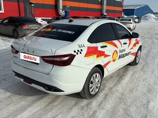2024 Lada (ВАЗ) Vesta I Рестайлинг (NG), белый, 970000 рублей, вид 2