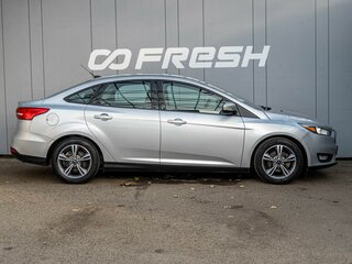 2017 Ford Focus III Рестайлинг, серебристый, 1099000 рублей, вид 5