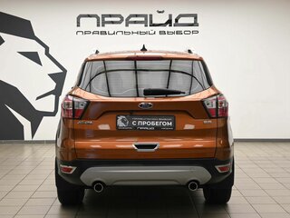 2017 Ford Kuga II Рестайлинг, коричневый, 2099000 рублей, вид 4