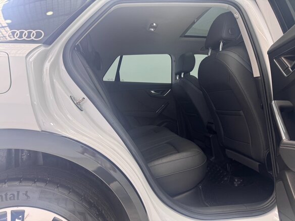 2022 Audi Q2 L 35 TFSI I Рестайлинг, белый, 2090000 рублей - вид 16
