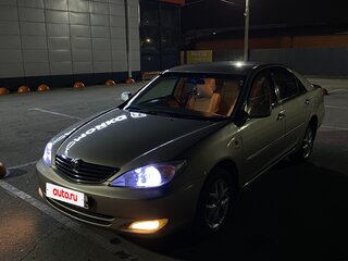 2002 Toyota Camry V (XV30), золотистый, 1050000 рублей, вид 3