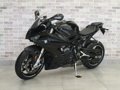 2021 BMW S 1000 RR, чёрный, 1670000 рублей, вид 2