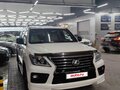 2015 Lexus LX 570 III Рестайлинг, белый, 5150000 рублей - вид 1