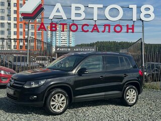 2013 Volkswagen Tiguan I Рестайлинг, чёрный, 899000 рублей, вид 1