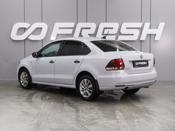 2019 Volkswagen Polo V Рестайлинг, белый - вид 1