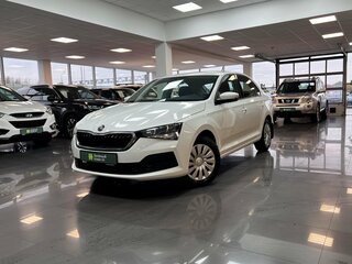 2021 Skoda Rapid II, белый, 1650000 рублей, вид 1