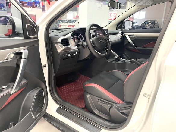 2022 Geely Binyue I Рестайлинг, белый - вид 6