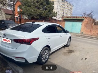 2018 Hyundai Solaris II, белый, 1000000 рублей, вид 2