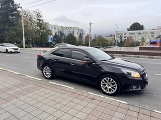 2012 Chevrolet Malibu VIII, чёрный, 950000 рублей, вид 2