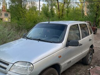 2003 Chevrolet Niva I, серебристый, 330000 рублей, вид 3