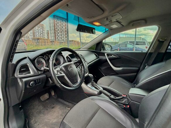 2012 Opel Astra J, белый - вид 5